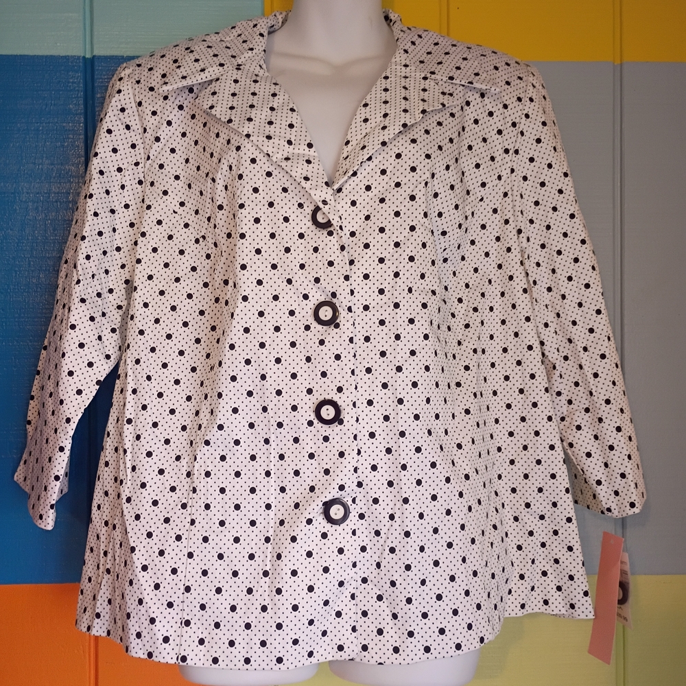Polka Dot Button-Front Women's Top - White with Black Dots